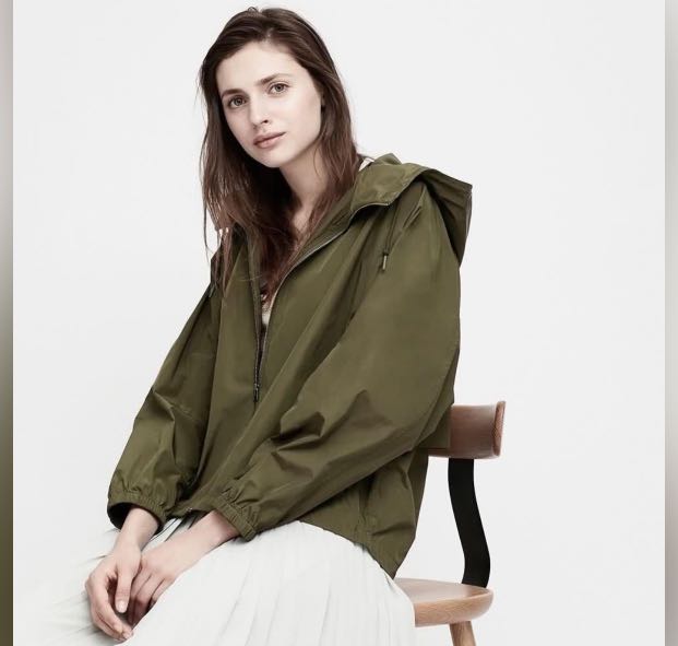 BNWT UNIQLO oversized Parka Women s Fashion Coats Jackets and Outerwear on Carousell