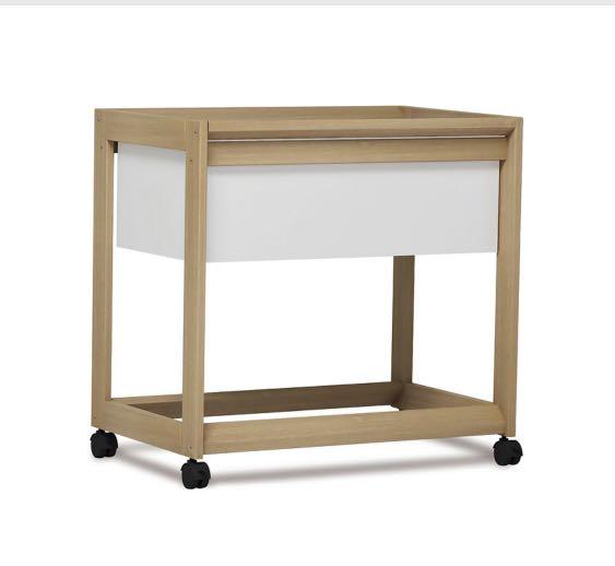 Urbane bassinet store