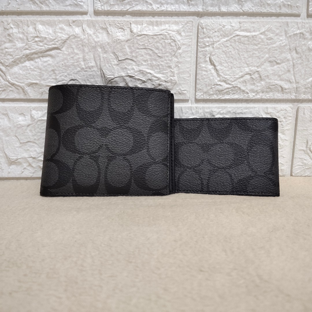 Coach Compact ID Wallet in Signature Canvas, Men's Fashion, Watches