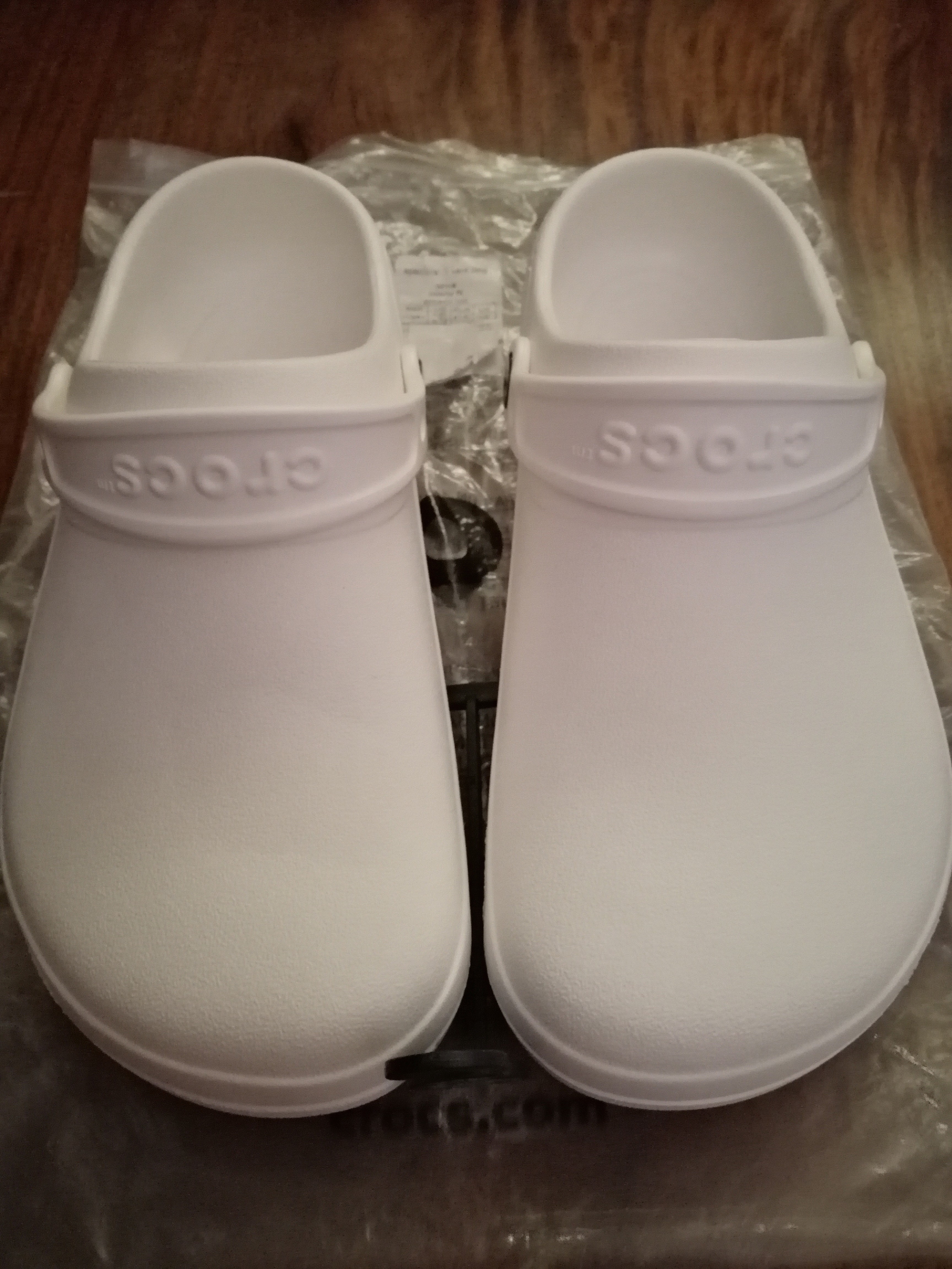 crocs plain white