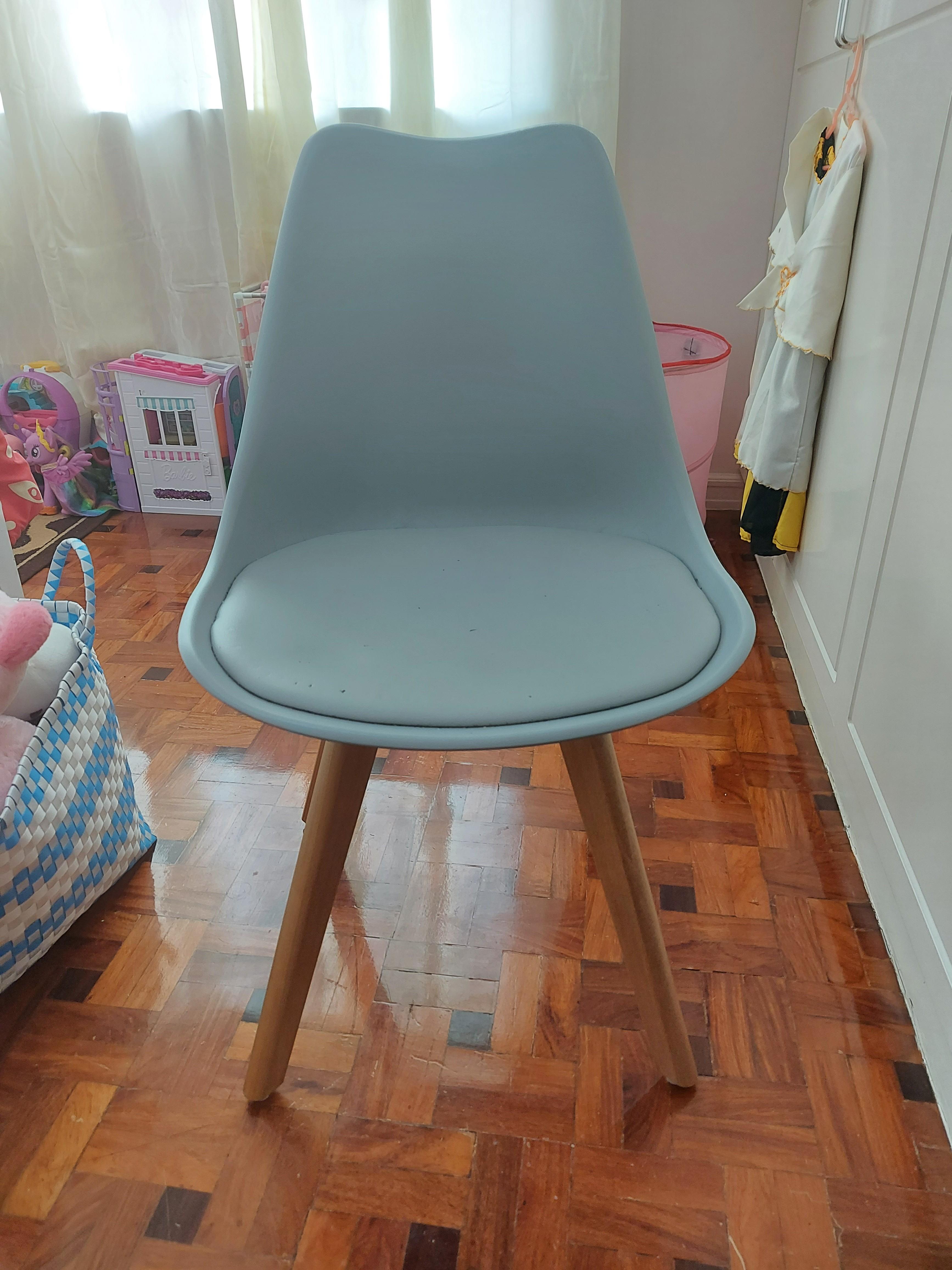 Eames style Home and Office Chair (Category: Chairs) located in Quezon City. Submitted by jacqueline_velasco14 (Listing ID 1096088558, Image 1). Description: Color: grey Materials: Polypropylene with solid oak wood legs with padded seat Approx. weight capacity 110kg Backrest height: 42.5cm comes assembled *refer to last pic for minor flaw Bought for 3.5k including shipping RFS: upgrading payment via bpi or gcash.