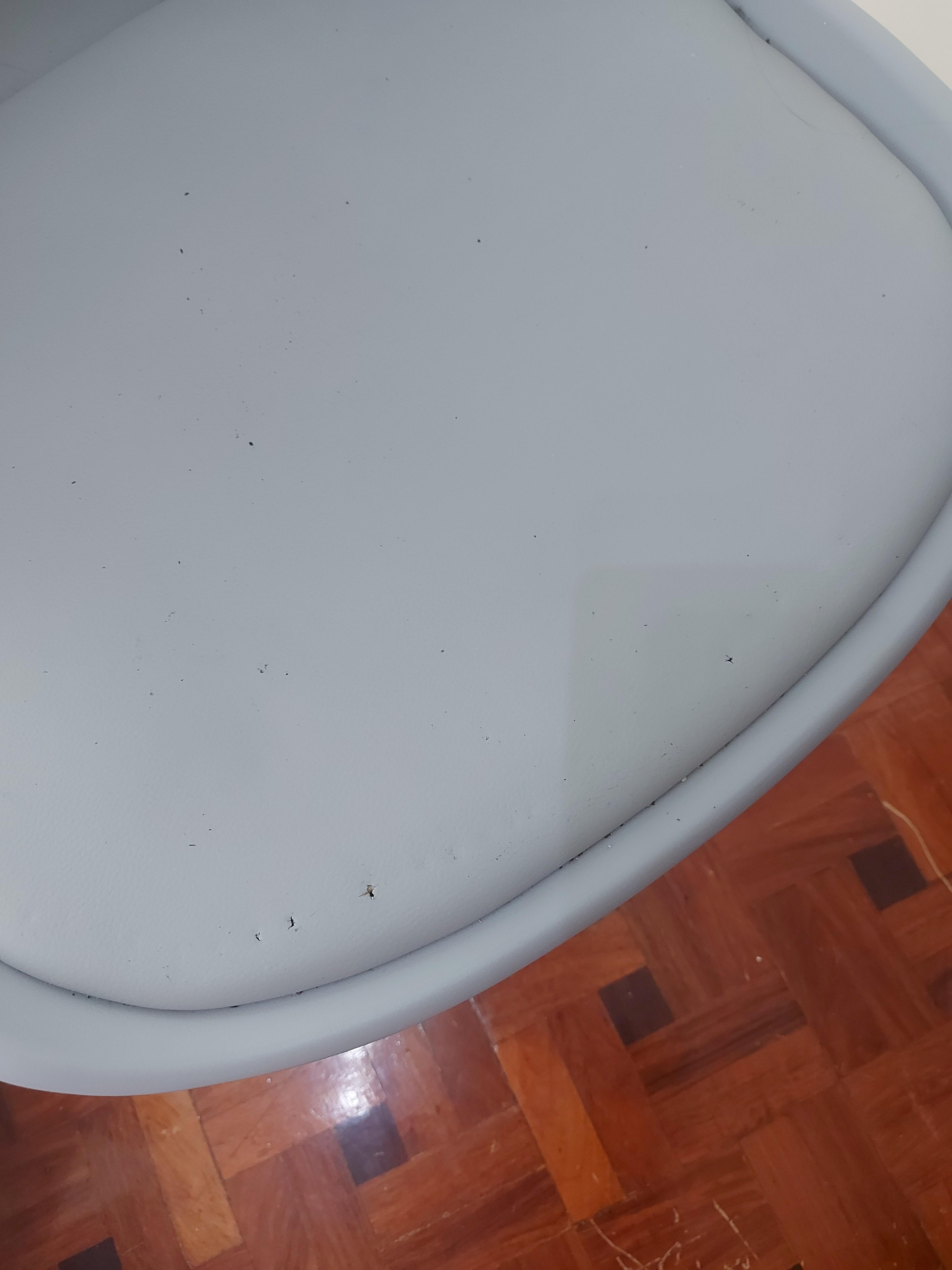 Eames style Home and Office Chair (Category: Chairs) located in Quezon City. Submitted by jacqueline_velasco14 (Listing ID 1096088558, Image 3). Description: Color: grey Materials: Polypropylene with solid oak wood legs with padded seat Approx. weight capacity 110kg Backrest height: 42.5cm comes assembled *refer to last pic for minor flaw Bought for 3.5k including shipping RFS: upgrading payment via bpi or gcash.