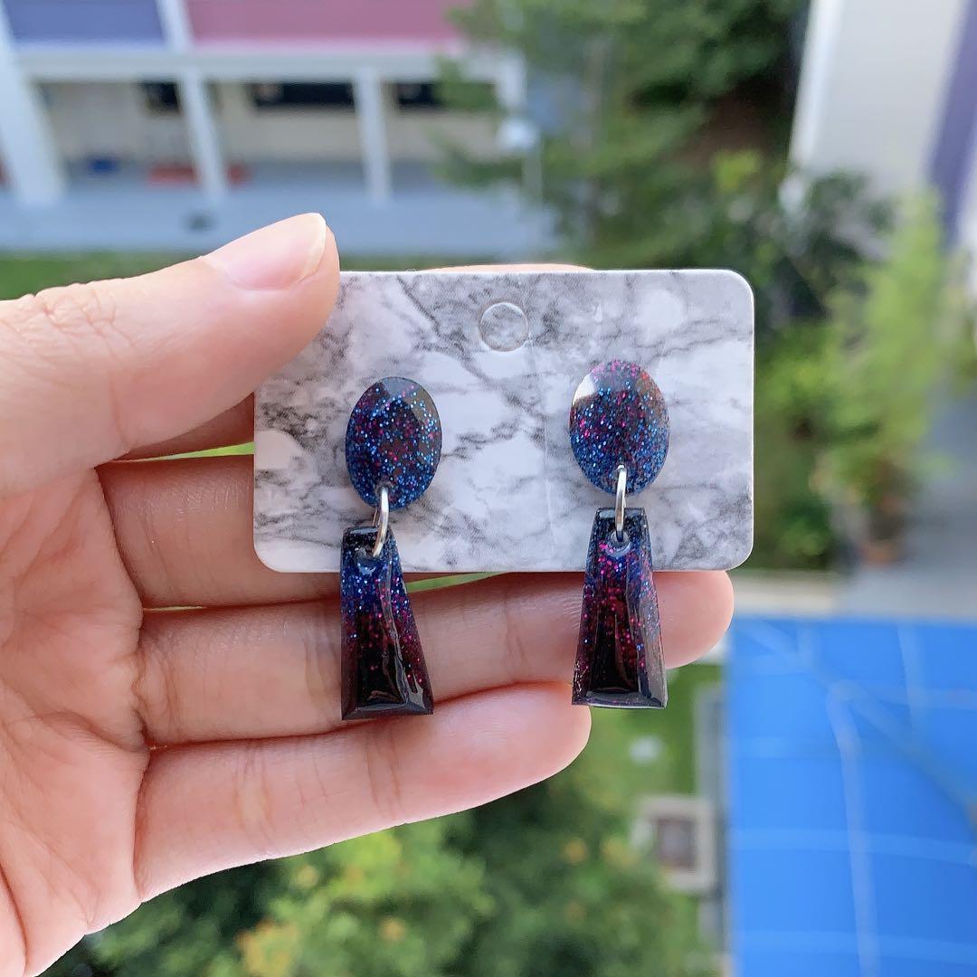 Geometric resin earrings outlet