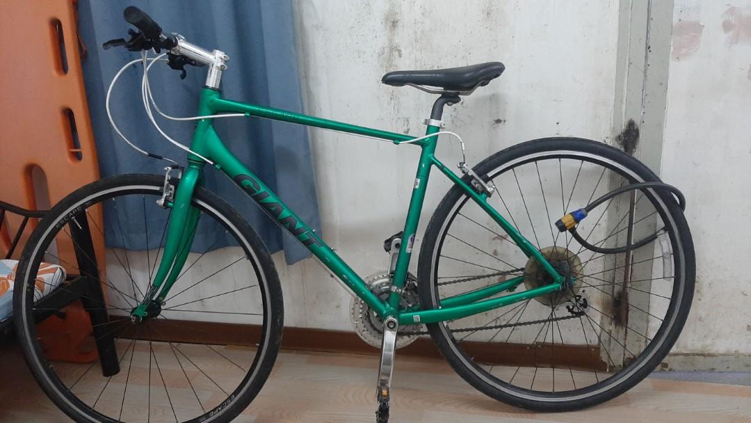 Giant Escape r3, Sports Equipment 