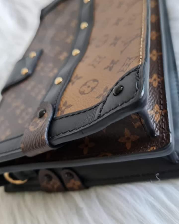 Louis Vuitton Trunk Clutch in Reverse Monogram M43596 for Sale in Gilbert,  AZ - OfferUp