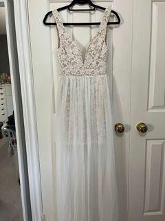 Lulu’s white and nude dress
