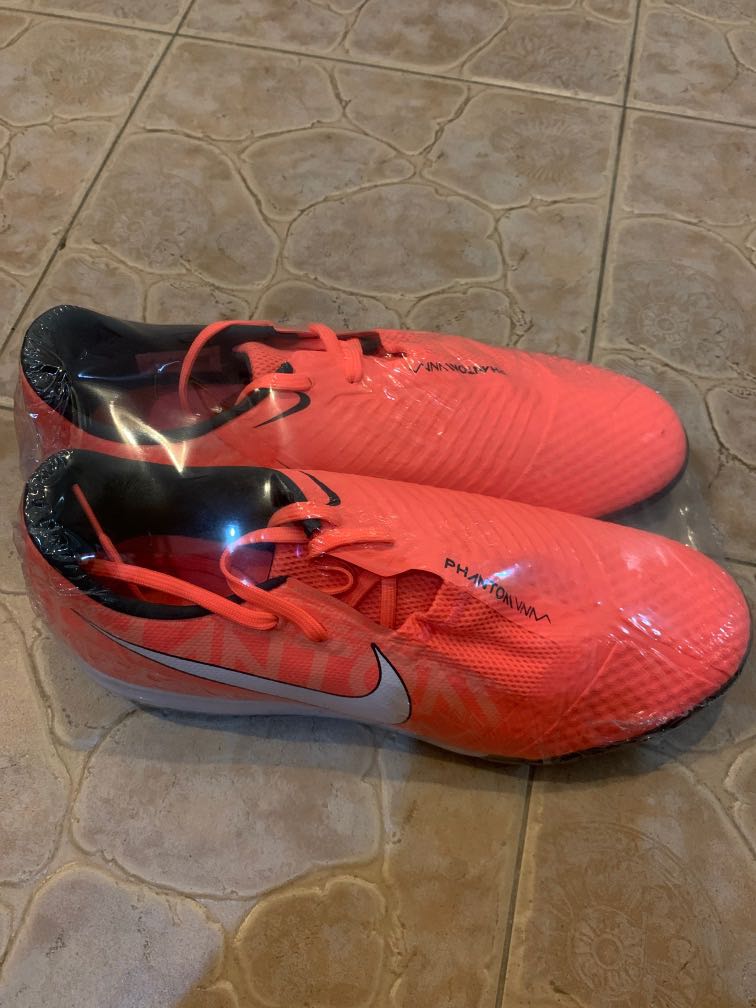 nike venom futsal