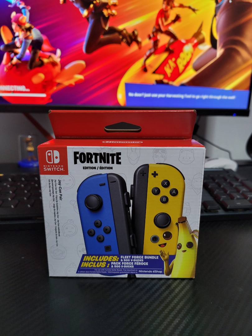 Nintendo switch joy con fortnite edition, Video Gaming, Gaming