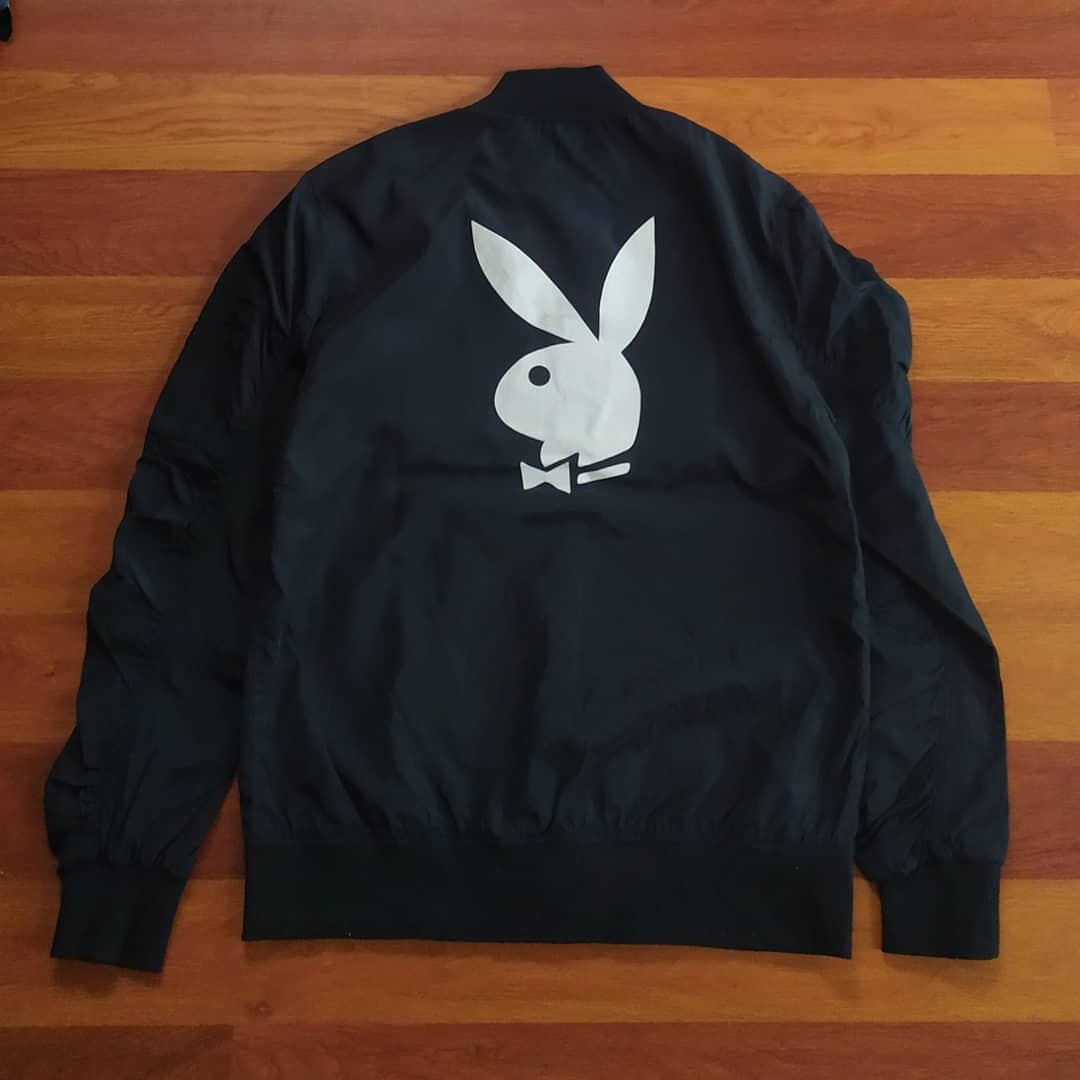 Playboy bomber jacket ( M ), Fesyen Pria, Pakaian , Baju Luaran di