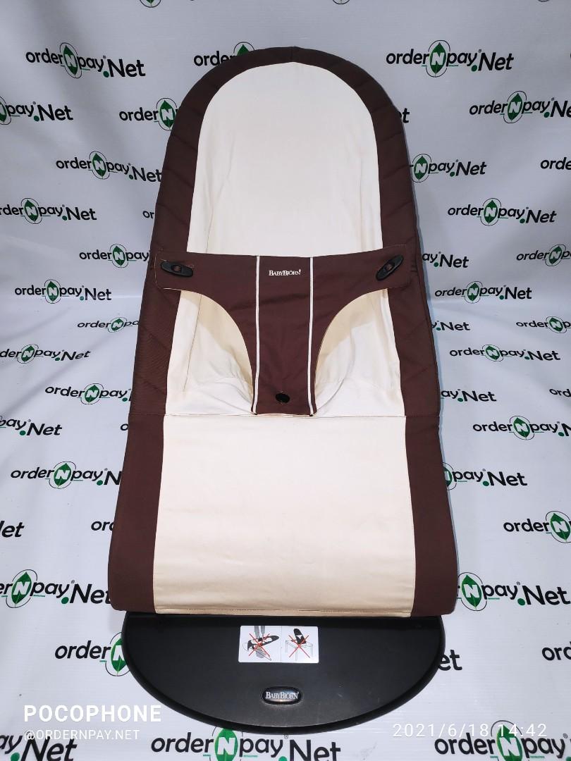 Preloved Babybjorn Babysitter Balance Bouncer Brown beige