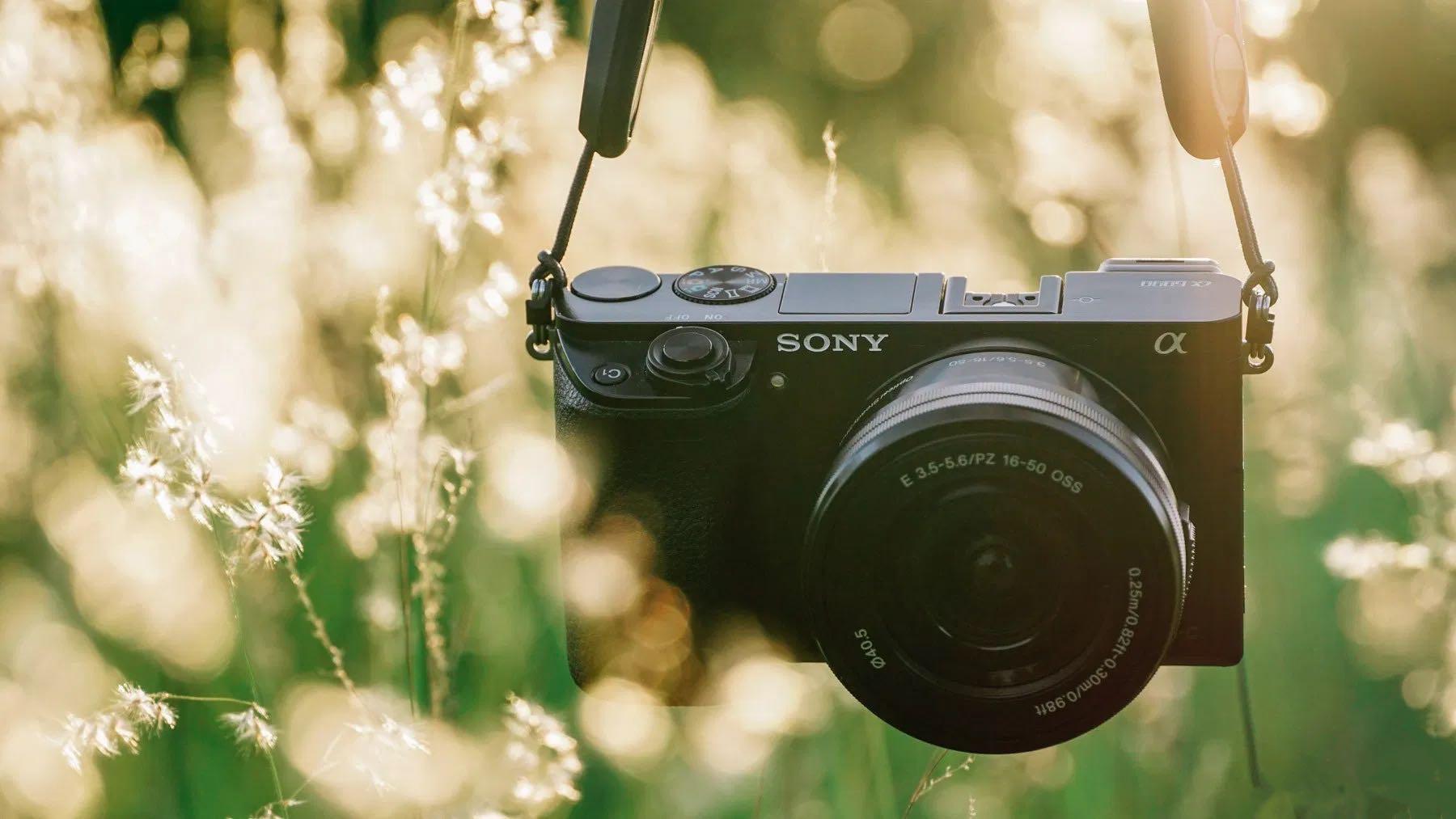 Sony Alpha 6000 with Full Set of Additional Accessories, Photography ...