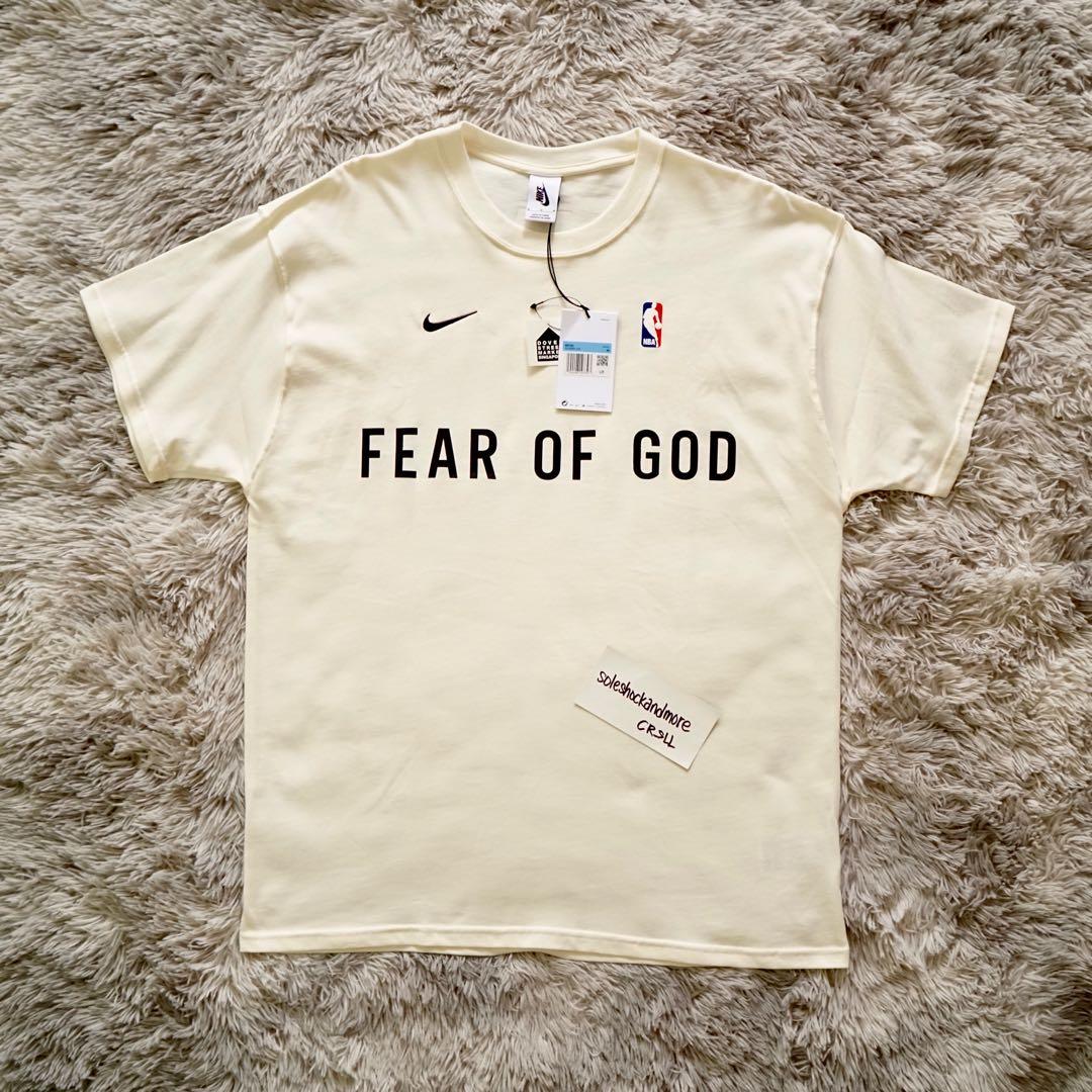 Fear of God x Nike Warm Up T-shirt Size XL, Men's Fashion, Tops & Sets,  Tshirts & Polo Shirts on Carousell