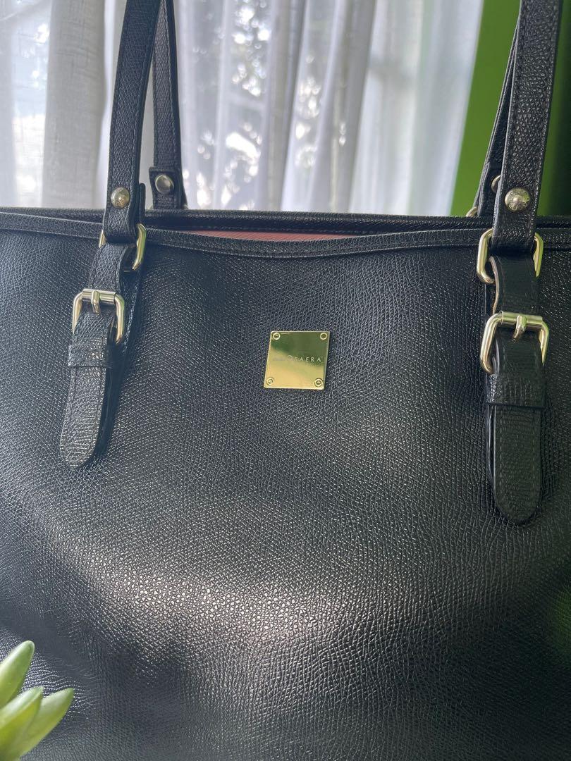 Studio 9 Saera Bag (Category: Luxury Bags & Wallets) located in Quezon City. Submitted by lookingclosetshop (Listing ID 1096143879, Image 2). Description: Excellent condition. Good as NEW!👜👜👜 Size Meduim pwede pa tumawad. Name your price mga sis! Thanks .