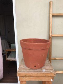 Terracotta Pot Classic Smooth for your Tall Plants | 11 by 12 inches | Free 2 pc Plate