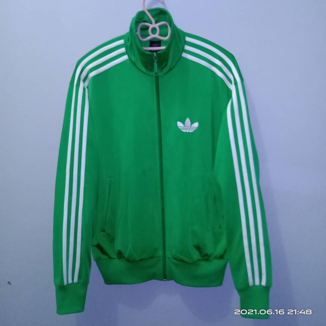 Sweater discount adidas hijau