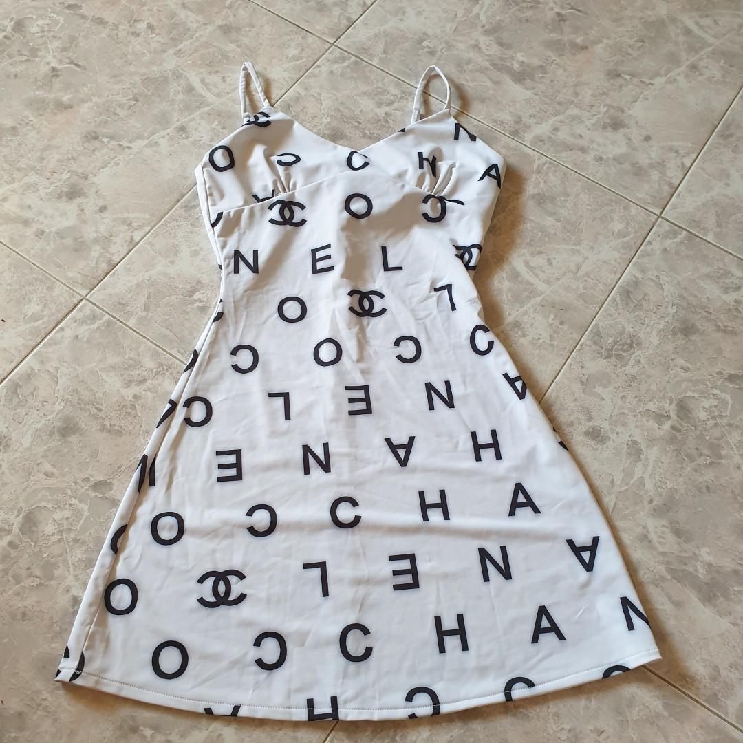 Vintage chanel best sale dresses