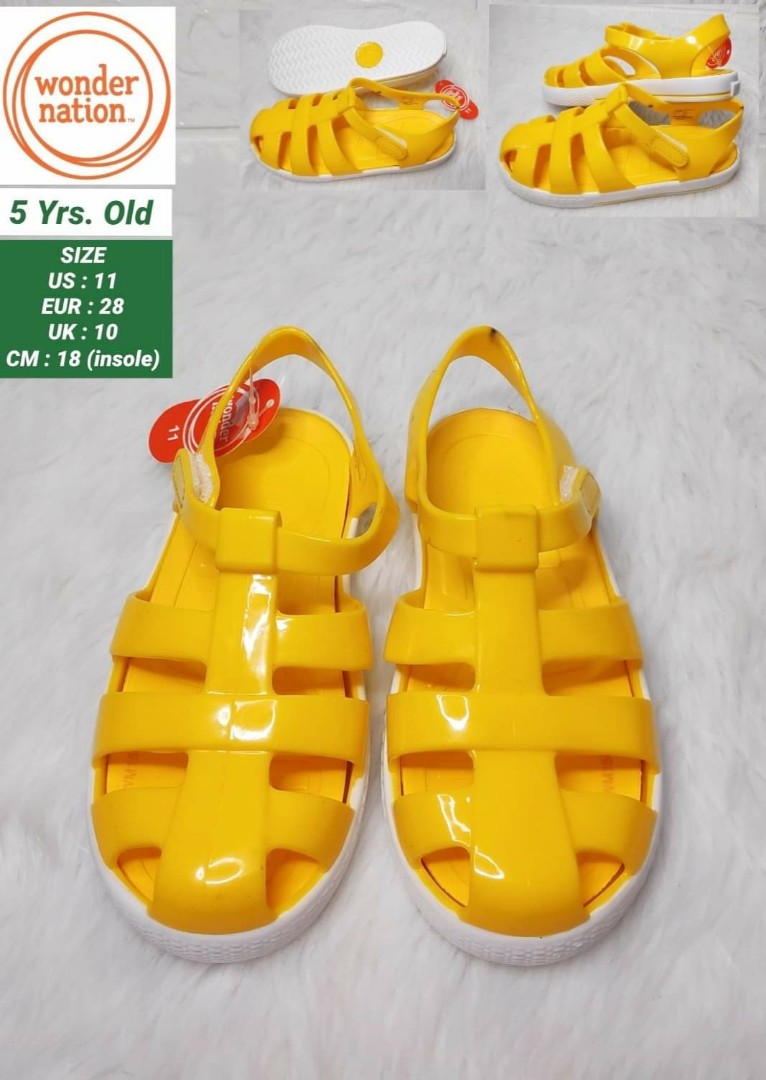 Wonder nation discount jelly sandals