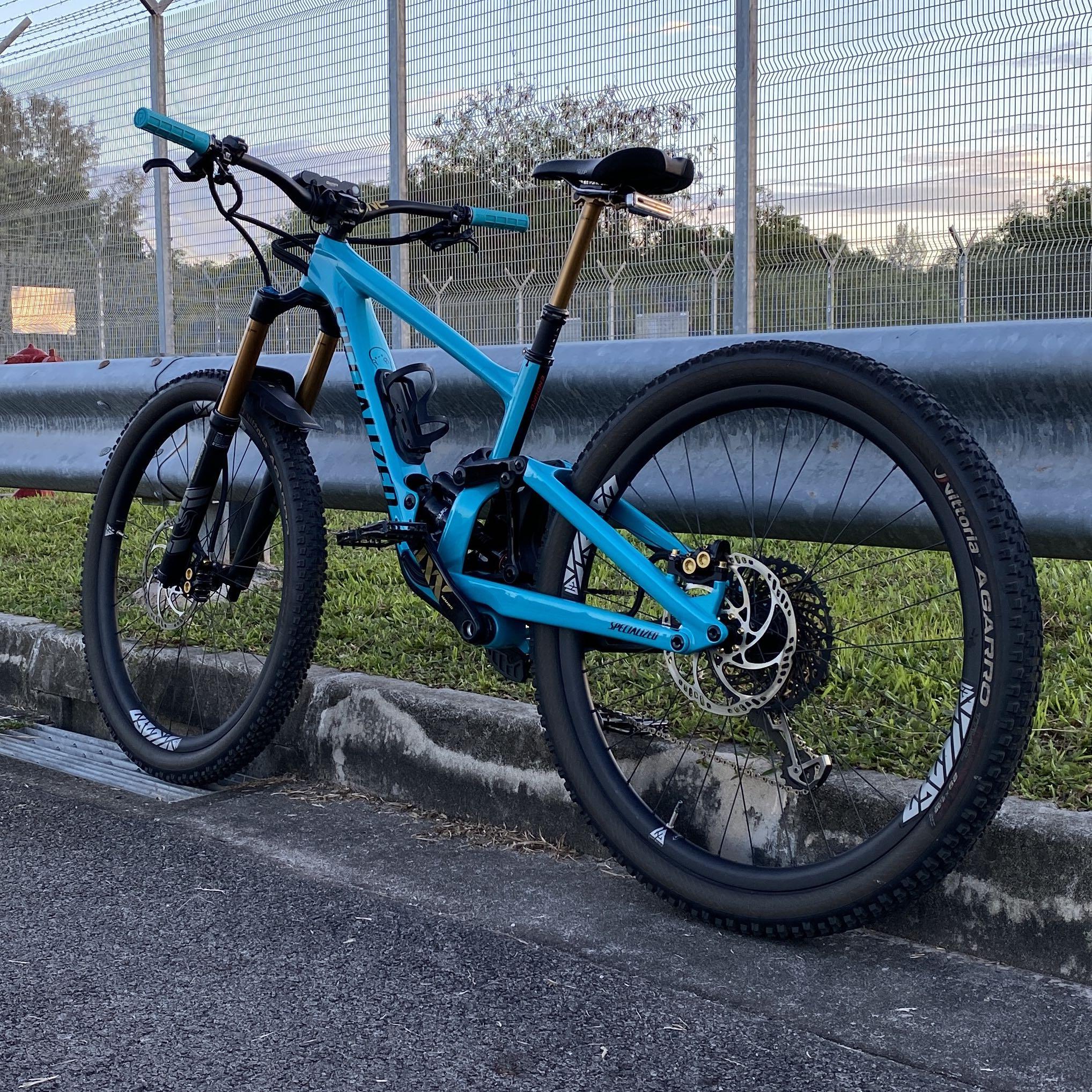 Specialized outlet enduro blue