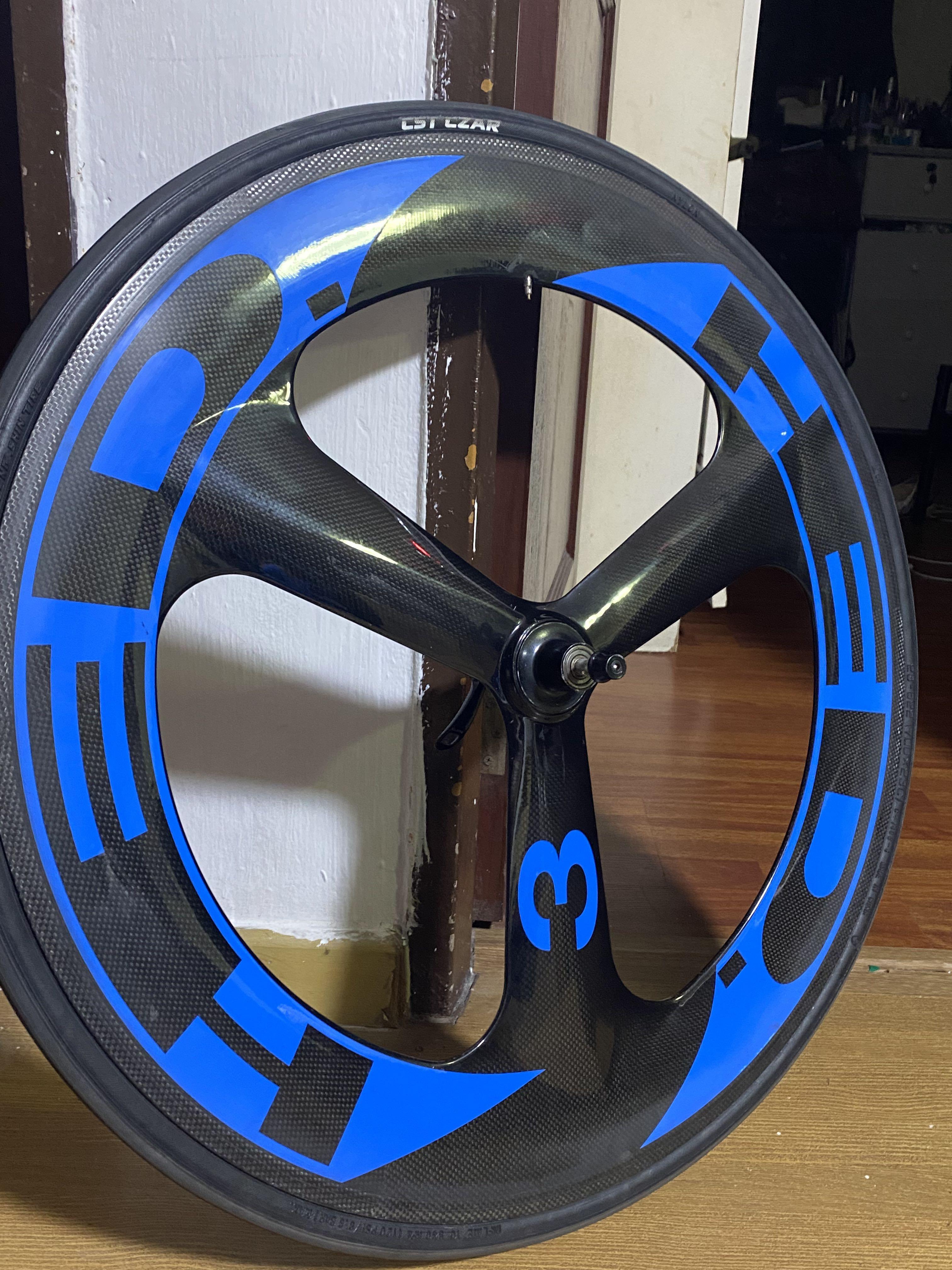 Carbon front sales wheel 700c