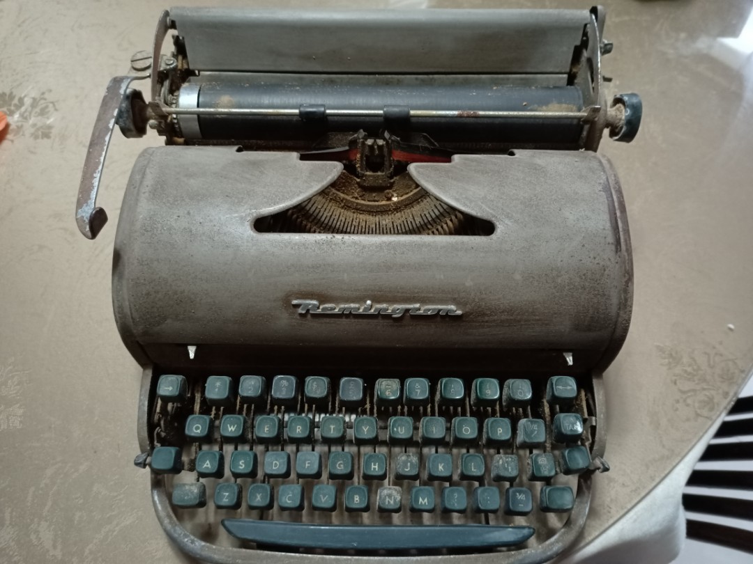 Antique typewriter Remington, Hobbies & Toys, Memorabilia