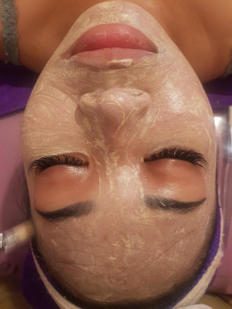 Bb Glow (Category: Beauty & Health Services) located in Singapore. Submitted by bdivas (Listing ID 1072573999, Image 2). Description: currently on promo secure your slots now. both men n women.. located in woodlands. $88 only.
