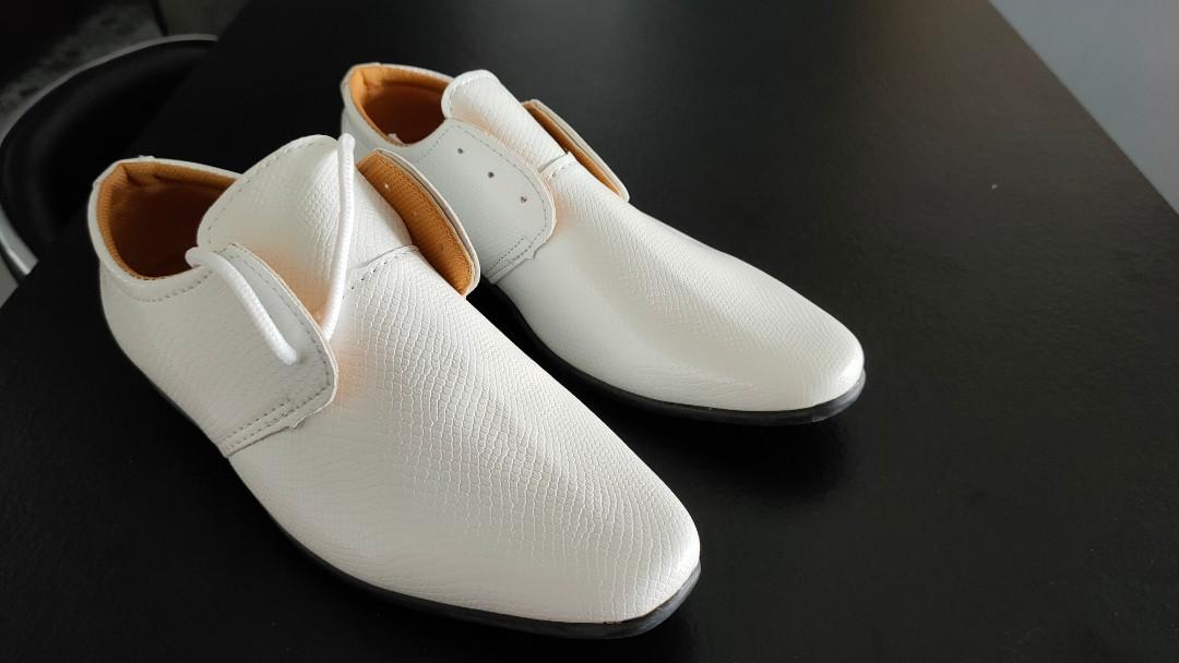 stylish white shoes for boys