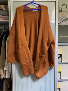 (Category: ) located in . Submitted by shopwithfullofloves (Listing ID 1096471768, Image 1). Description: .
