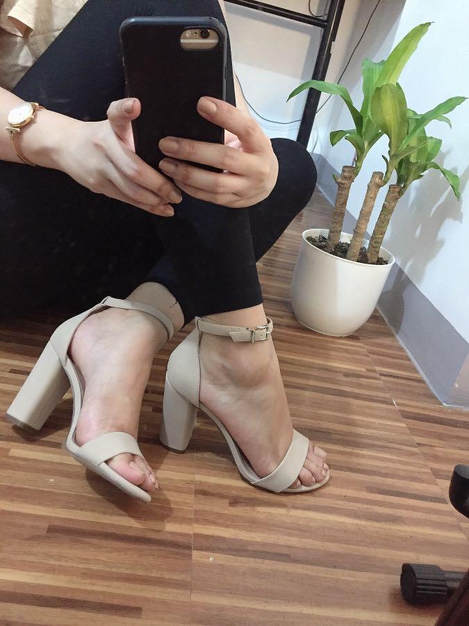 Call it spring nude block heels, Women 