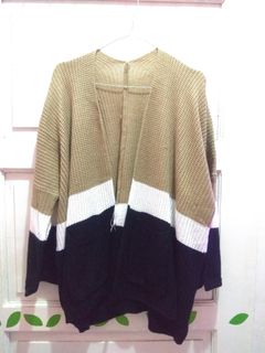 (Kategori: ) berada di . Dikirim oleh bajunati (ID iklan 1096303416, Gambar 1). Deskripsi: .