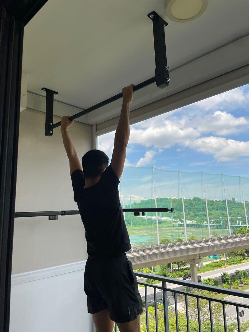 Ceiling mounted pull up bar commercial grade with installation