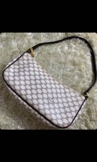 （分類：）位於 。 由 mrjulas 提交（商品編號 1096458145，圖片 1）。簡介： 。