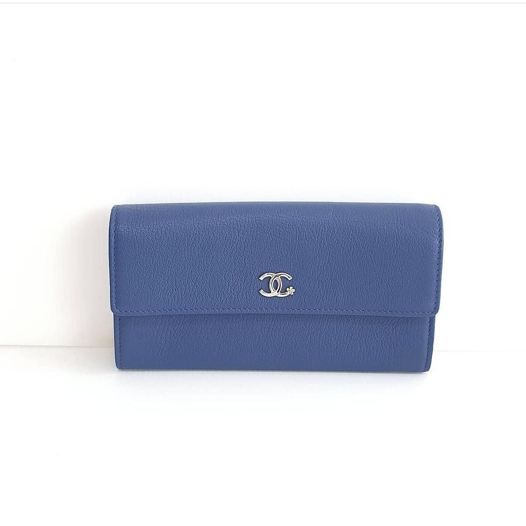 chanel sarah wallet