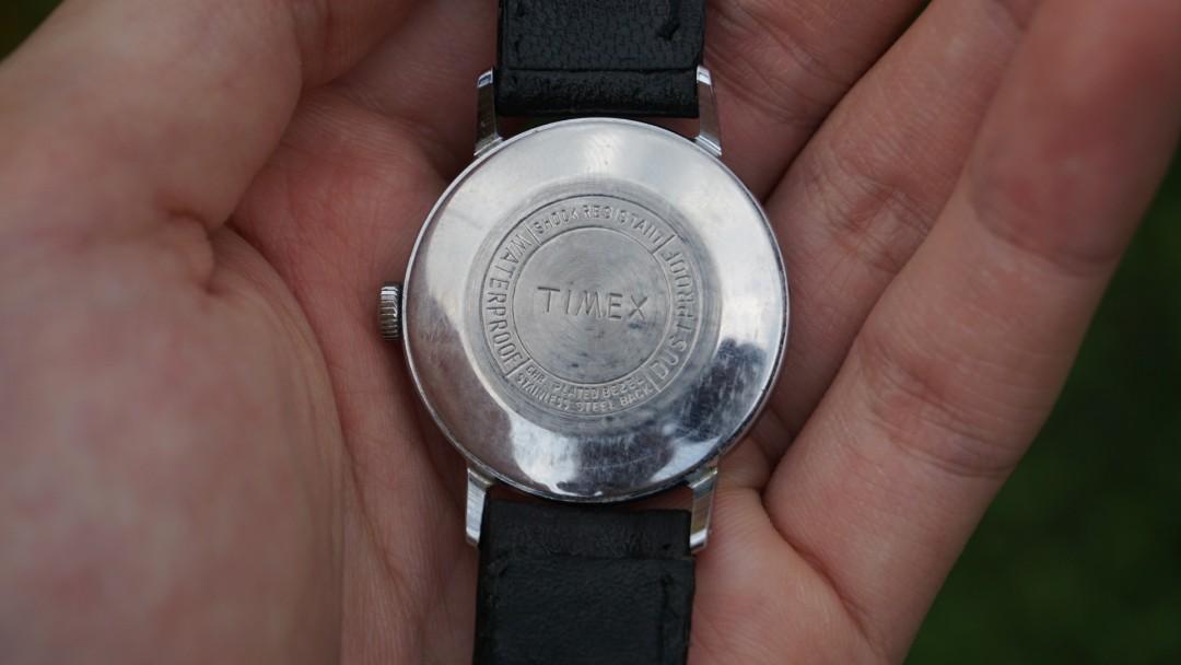 Timex waterproof sales watch vintage