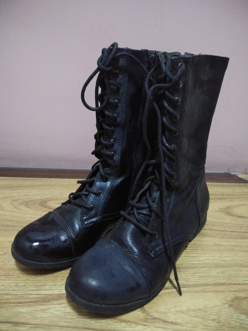 Forever 21 black combat boots top