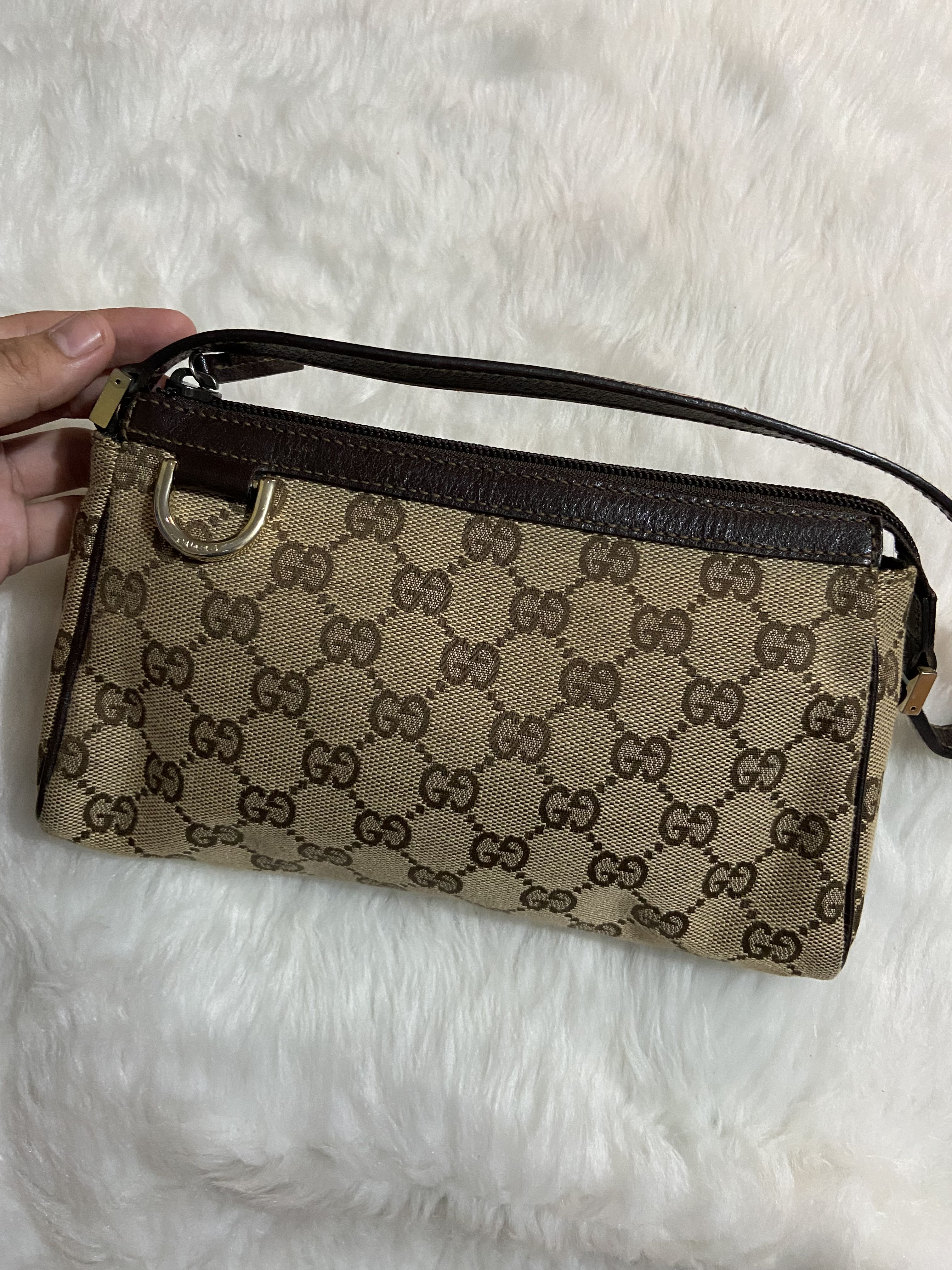 Gucci D Ring Abbey Pochette