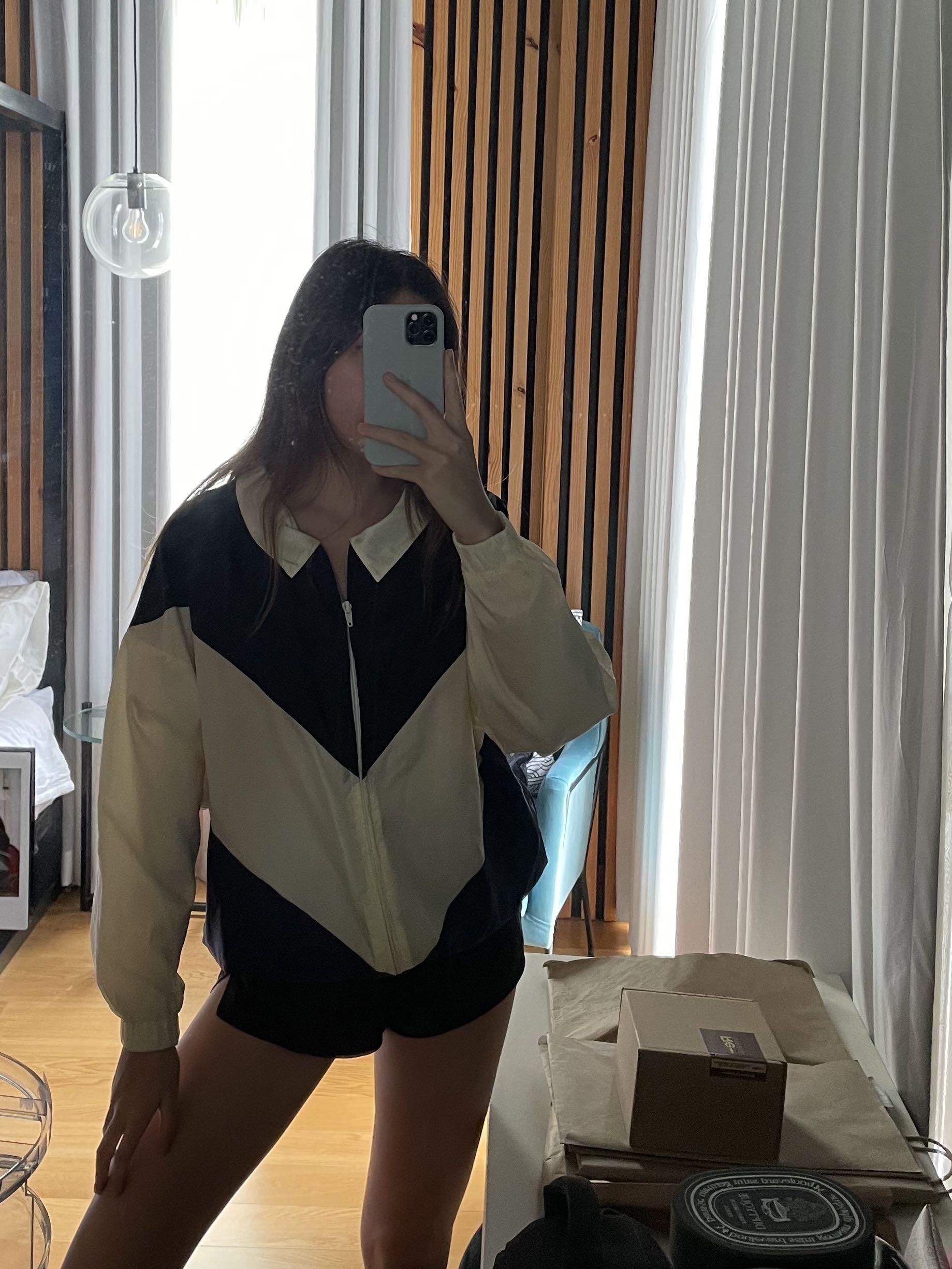 Hyphen World Gallery Jacket Women S Fashion Coats Jackets And Outerwear On Carousell
