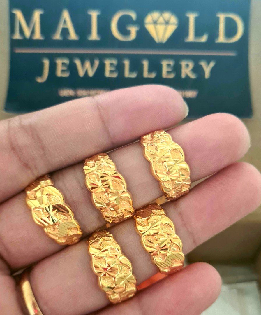 Daily wear sales gold ring