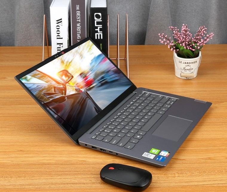 Lenovo IdeaPad 14s 2021 14 inch Ryzen 5 5500U 8GB Ram 256GB SSD