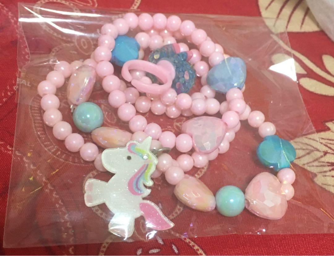 Girls hot sale unicorn necklace