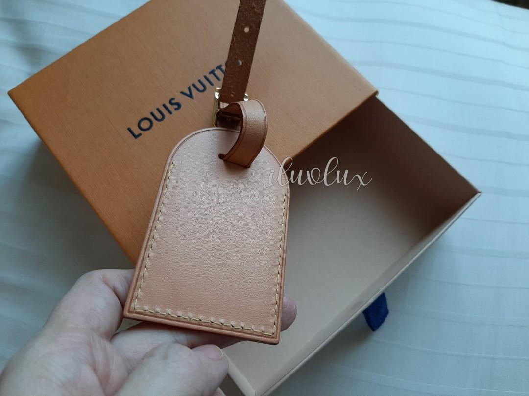 Louis Vuitton LV luggage tags limited edition hotstamp, Luxury, Accessories  on Carousell