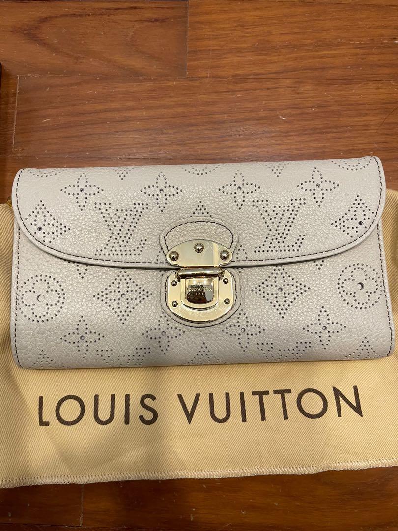 Louis Vuitton Amelia Mahina Leather Wallet(Rare)👝, Luxury, Bags & Wallets  on Carousell