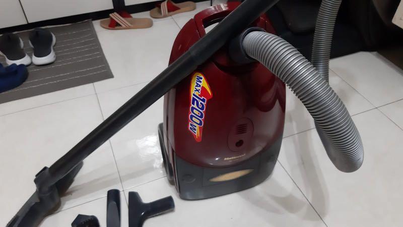 National vacuum cleaner MC 4850, TV 