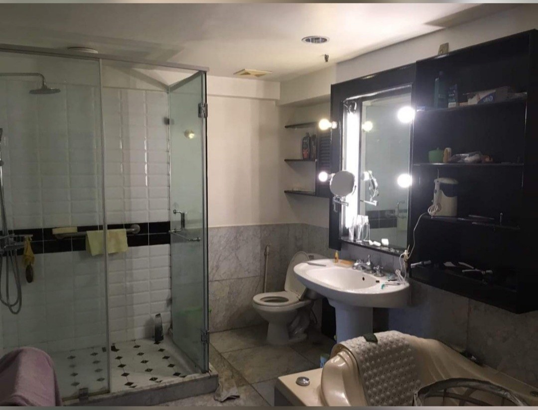 (Category: ) located in . Submitted by aabila (Listing ID 1096395638, Image 1). Description: .
