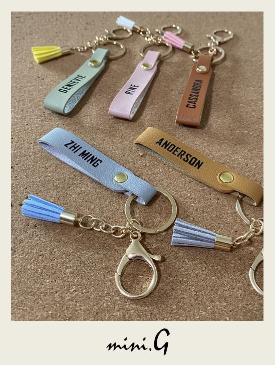 PERSONALIZED LEATHER STRAP KEYCHAIN Customized with Name (Series 2