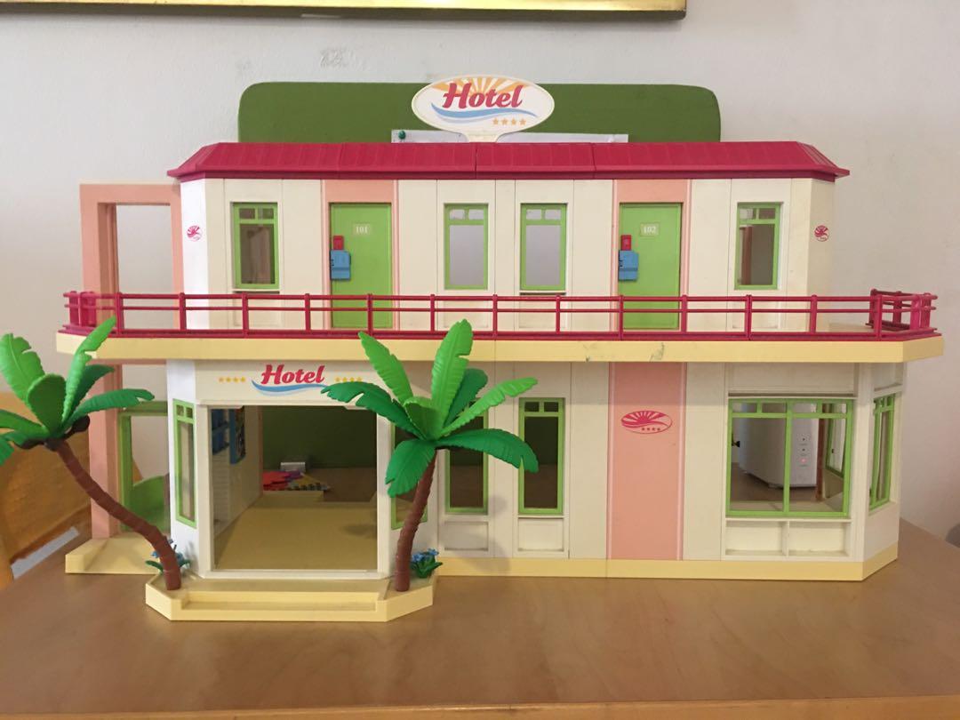 Playmobil large furnished hotel top