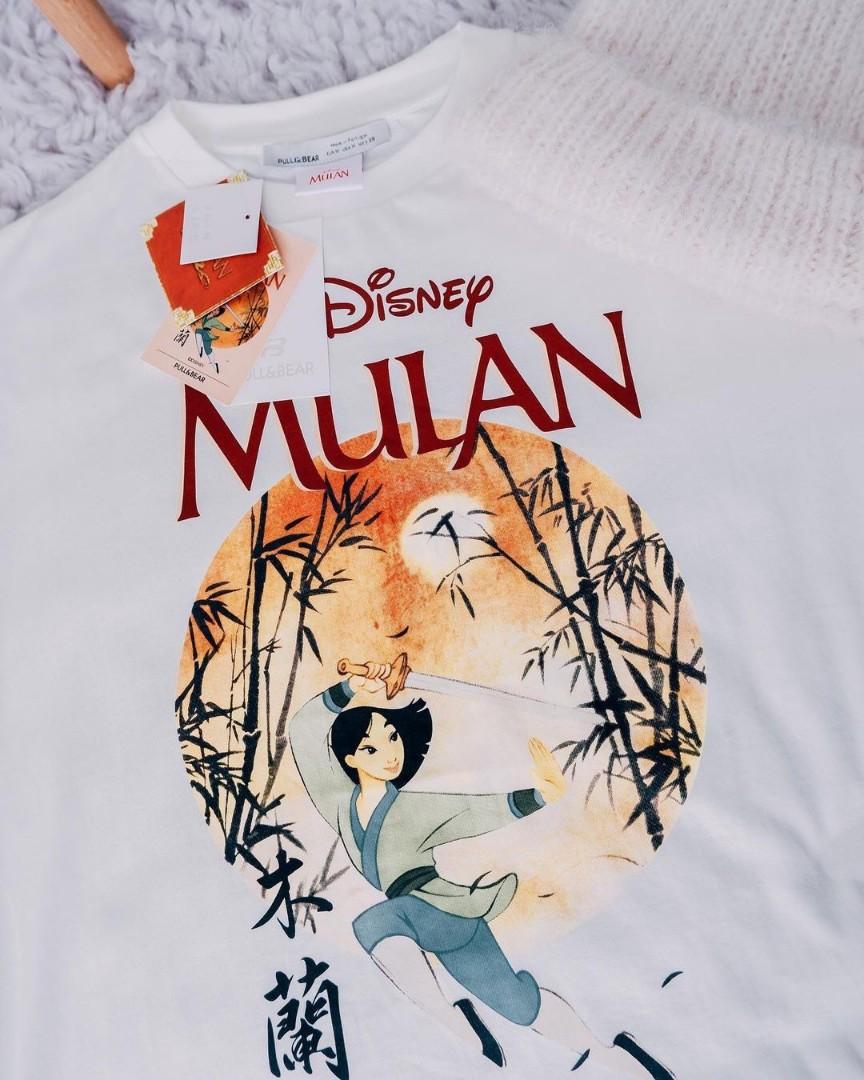 Camiseta mulan pull and bear clearance