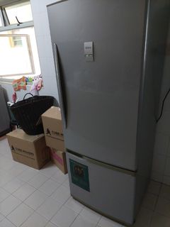(Category: ) located in . Submitted by dadou73 (Listing ID 1096340414, Image 1). Description: .