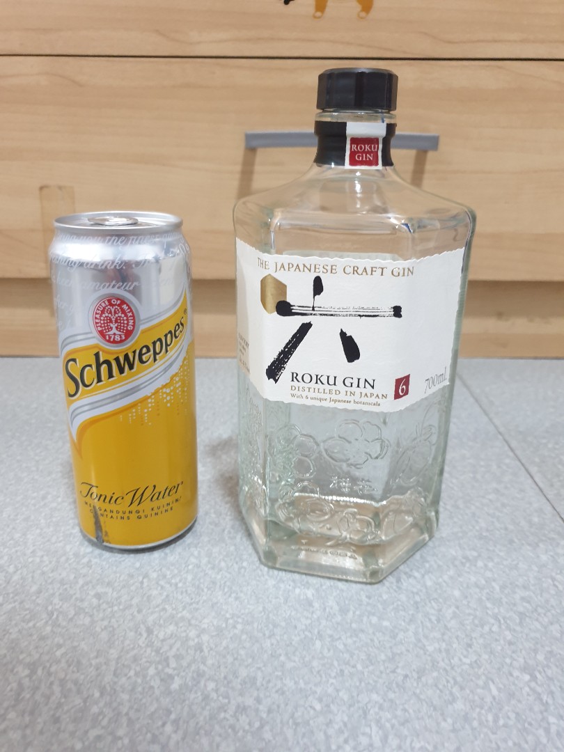 Roku gin 700ml + 17x 330ml tonic water (READ BEFORE MESSAGE ME), Food