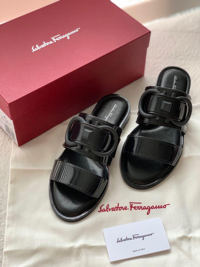 salvatore ferragamo jelly sandals