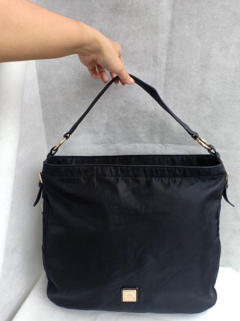 nylon shoulder tote